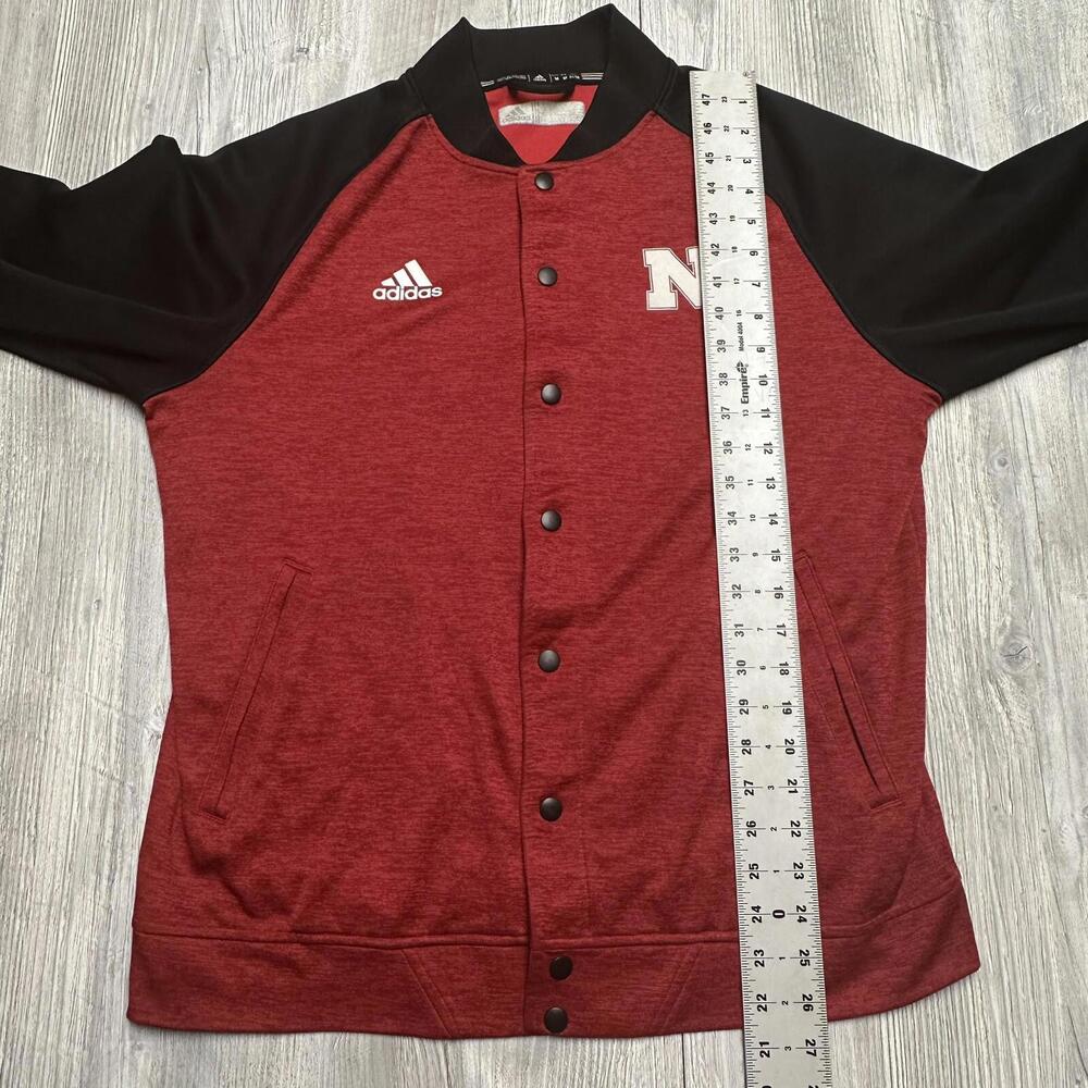 Nebraska Cornhuskers Jacket Mens Medium Red Black Snap Button Up Adidas - Picture 6 of 8